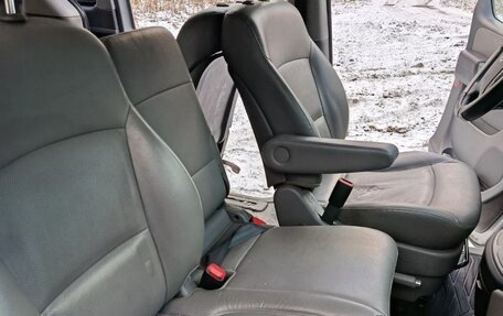 Hyundai Grand Starex Grand Starex I рестайлинг 2, 2015 год, 2 300 000 рублей, 28 фотография