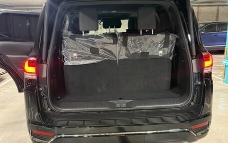 Toyota Land Cruiser, 2024 год, 13 200 000 рублей, 11 фотография