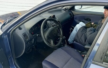 Mitsubishi Carisma I, 2002 год, 350 000 рублей, 5 фотография