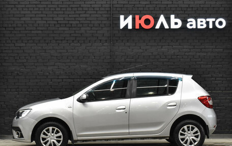 Renault Sandero II рестайлинг, 2019 год, 930 000 рублей, 9 фотография