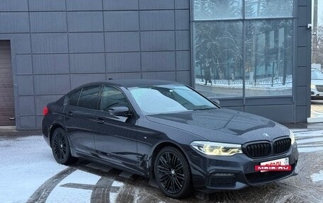 BMW 5 серия, 2019 год, 1 900 000 рублей, 2 фотография