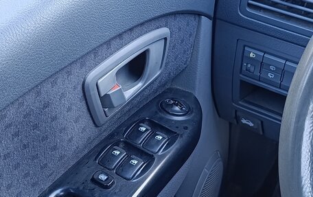 KIA Carens I (RS), 2005 год, 300 000 рублей, 1 фотография