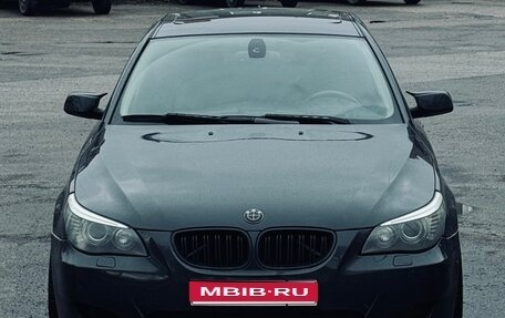 BMW 5 серия, 2007 год, 1 400 000 рублей, 1 фотография