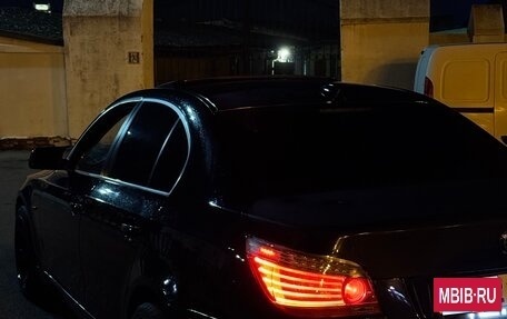 BMW 5 серия, 2007 год, 1 400 000 рублей, 3 фотография