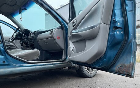 Nissan Almera, 2001 год, 113 000 рублей, 9 фотография