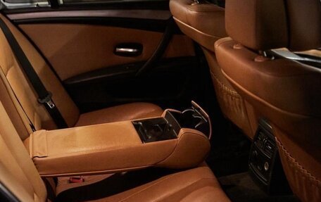 BMW 5 серия, 2010 год, 1 550 000 рублей, 14 фотография