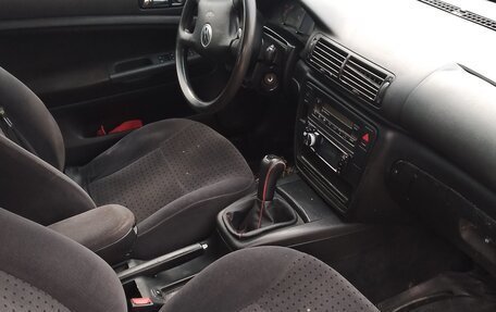 Volkswagen Passat B5+ рестайлинг, 1998 год, 195 000 рублей, 1 фотография