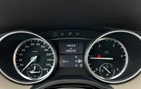 Mercedes-Benz R-Класс, 2012 год, 1 499 000 рублей, 34 фотография