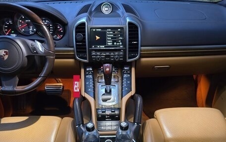 Porsche Cayenne III, 2012 год, 2 650 000 рублей, 10 фотография