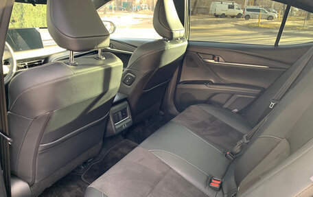 Toyota Camry, 2024 год, 4 190 000 рублей, 18 фотография