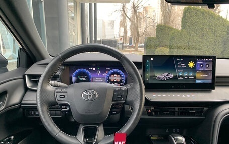 Toyota Camry, 2024 год, 4 190 000 рублей, 26 фотография