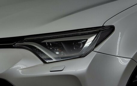 Toyota RAV4, 2018 год, 2 693 000 рублей, 10 фотография