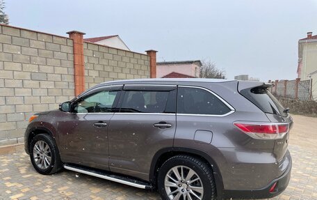 Toyota Highlander III, 2014 год, 3 300 000 рублей, 11 фотография