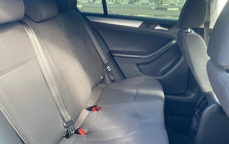 Volkswagen Jetta VI, 2012 год, 790 000 рублей, 6 фотография