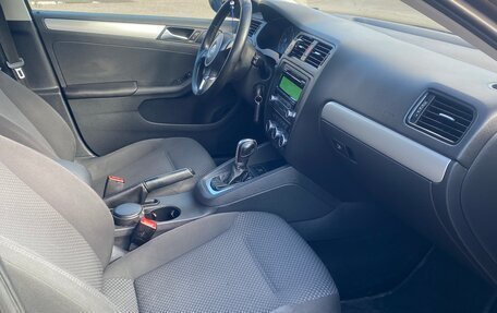 Volkswagen Jetta VI, 2012 год, 790 000 рублей, 7 фотография