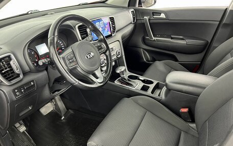 KIA Sportage IV рестайлинг, 2018 год, 1 820 000 рублей, 9 фотография