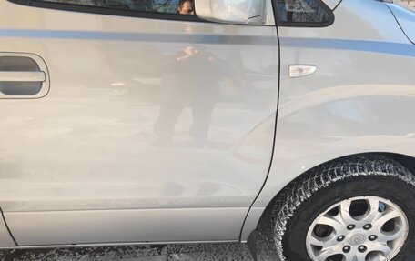 Hyundai Grand Starex Grand Starex I рестайлинг 2, 2011 год, 1 699 000 рублей, 8 фотография