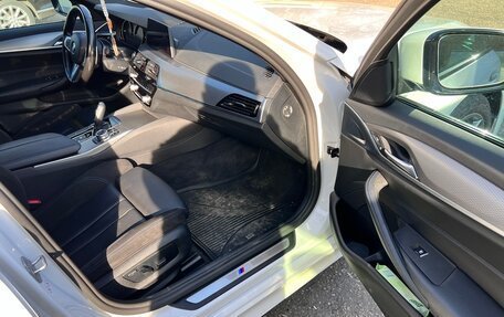 BMW 5 серия, 2020 год, 3 500 000 рублей, 3 фотография