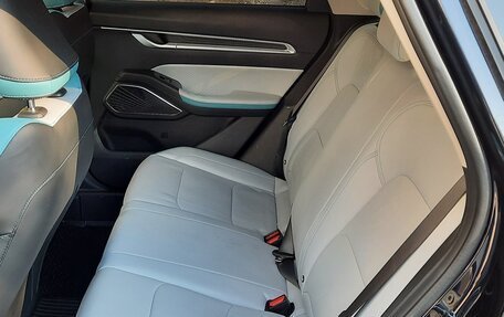 Geely Emgrand, 2023 год, 1 990 000 рублей, 9 фотография