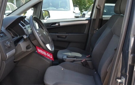 Opel Zafira B, 2014 год, 825 000 рублей, 4 фотография