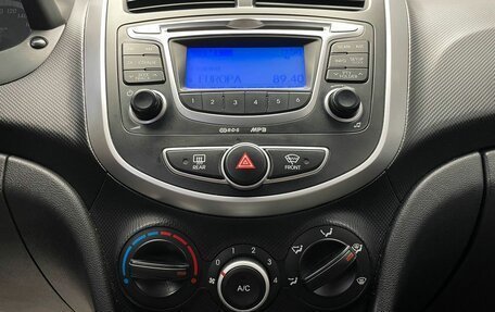 Hyundai Solaris II рестайлинг, 2012 год, 799 000 рублей, 10 фотография