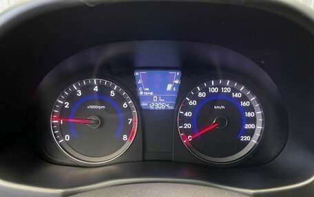 Hyundai Solaris II рестайлинг, 2012 год, 799 000 рублей, 3 фотография