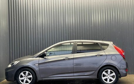 Hyundai Solaris II рестайлинг, 2012 год, 799 000 рублей, 27 фотография