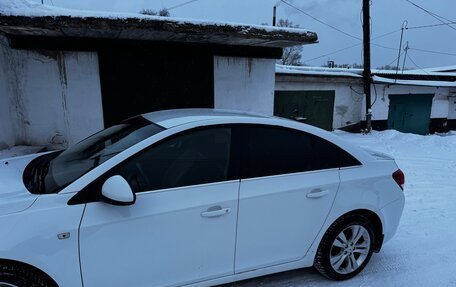 Chevrolet Cruze II, 2013 год, 800 000 рублей, 2 фотография