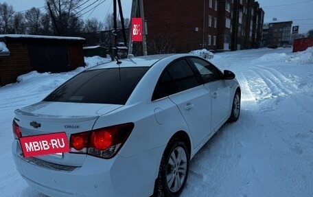 Chevrolet Cruze II, 2013 год, 800 000 рублей, 4 фотография