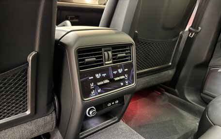 Porsche Cayenne III, 2025 год, 18 900 000 рублей, 22 фотография