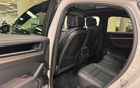 Porsche Cayenne III, 2025 год, 18 900 000 рублей, 21 фотография