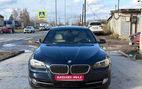 BMW 5 серия, 2010 год, 1 350 000 рублей, 8 фотография