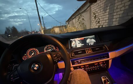 BMW 5 серия, 2010 год, 1 350 000 рублей, 12 фотография