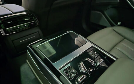 Audi A8, 2023 год, 10 140 000 рублей, 7 фотография