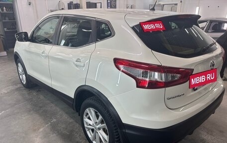 Nissan Qashqai, 2015 год, 1 499 000 рублей, 3 фотография