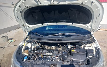 KIA Rio III рестайлинг, 2015 год, 730 000 рублей, 3 фотография