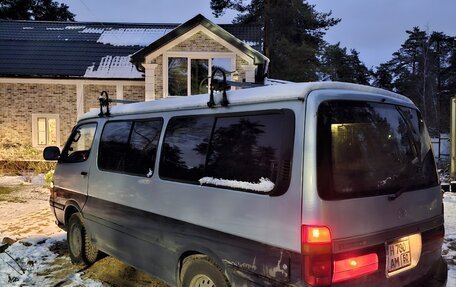 Toyota HiAce H100, 2004 год, 440 000 рублей, 6 фотография