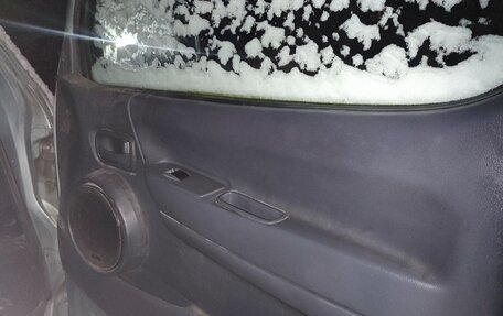 Toyota HiAce H100, 2004 год, 440 000 рублей, 15 фотография