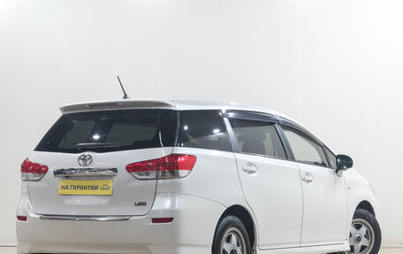 Toyota Wish II, 2012 год, 1 369 000 рублей, 7 фотография