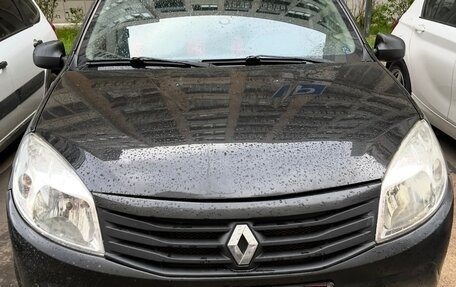 Renault Sandero I, 2010 год, 315 000 рублей, 1 фотография