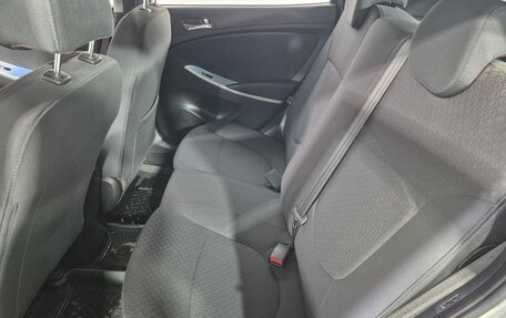 Hyundai Solaris II рестайлинг, 2012 год, 730 000 рублей, 14 фотография