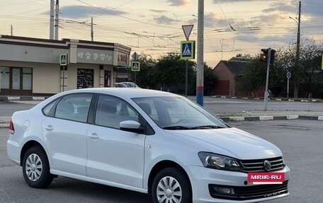 Volkswagen Polo VI (EU Market), 2017 год, 1 140 000 рублей, 2 фотография