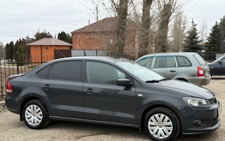 Volkswagen Polo VI (EU Market), 2012 год, 700 000 рублей, 6 фотография