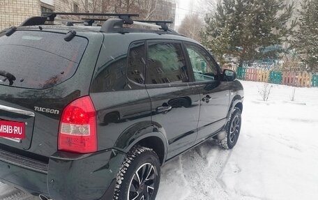 Hyundai Tucson III, 2007 год, 910 000 рублей, 3 фотография