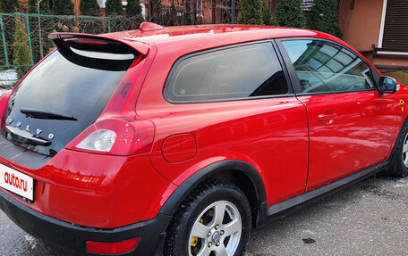 Volvo C30 I рестайлинг, 2008 год, 690 000 рублей, 8 фотография