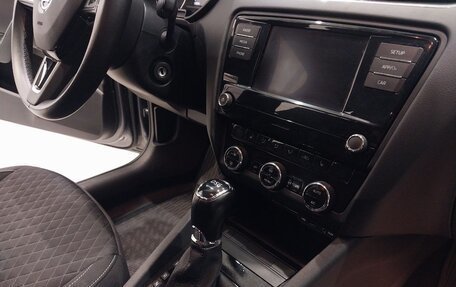 Skoda Octavia, 2017 год, 1 650 000 рублей, 11 фотография