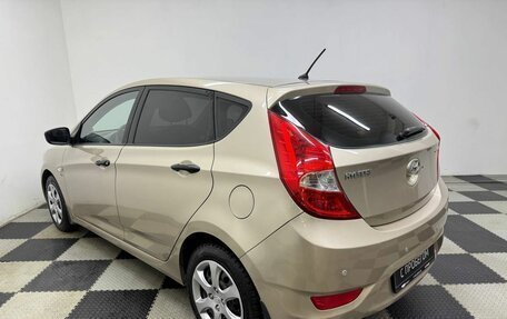 Hyundai Solaris II рестайлинг, 2013 год, 920 000 рублей, 7 фотография