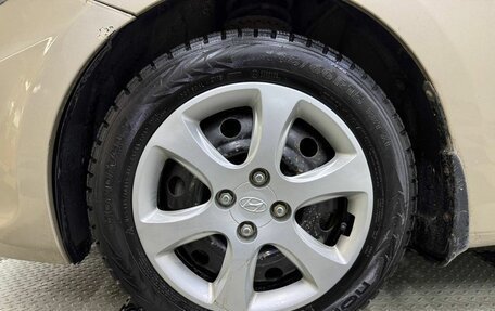 Hyundai Solaris II рестайлинг, 2013 год, 920 000 рублей, 12 фотография