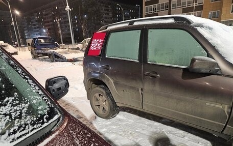 Chevrolet Niva I рестайлинг, 2013 год, 195 000 рублей, 3 фотография