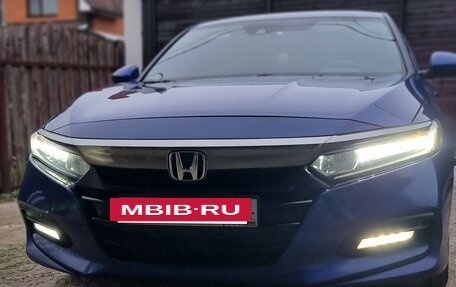 Honda Accord IX рестайлинг, 2018 год, 1 950 000 рублей, 11 фотография